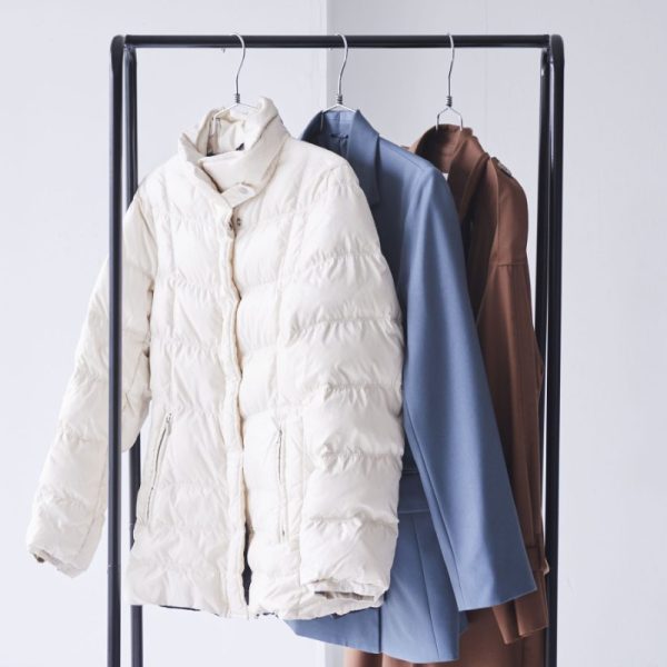 ヘルノのダウンはどこに出す？直営店、高級ダウン専門店、宅配クリーニングの違いを解説